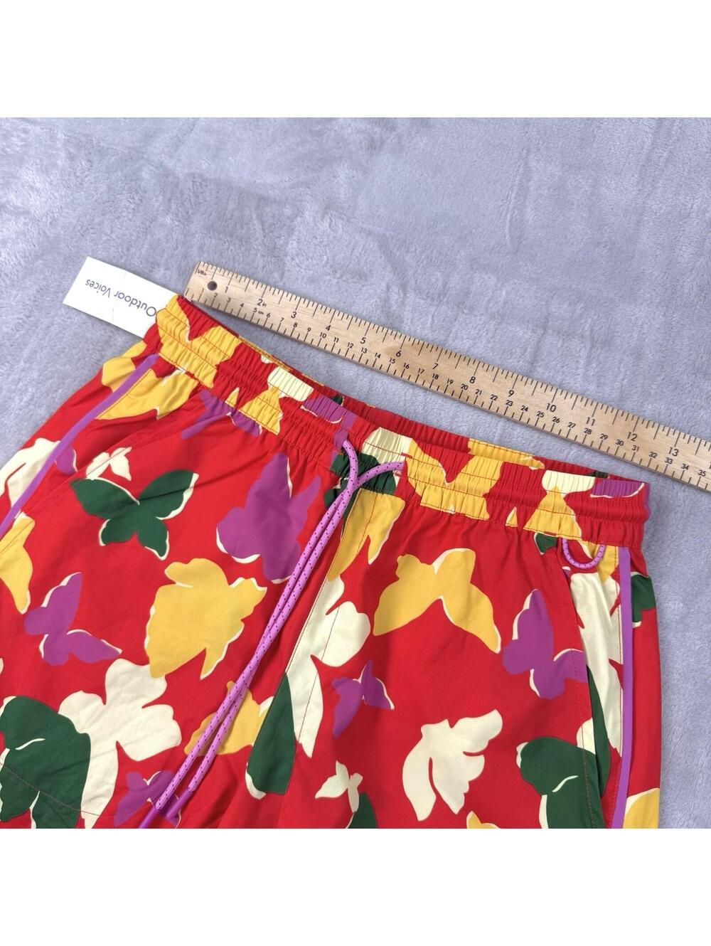 Outdoor Voices Butterfly Print Shorts Colorful Lined Activewear XS Summer NWT - Picture 4 of 9